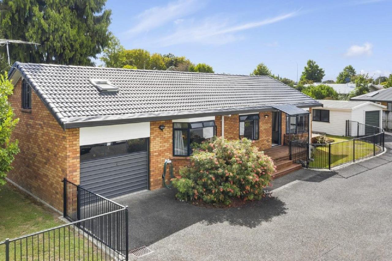 Red Brick House Villa Auckland Bagian luar foto